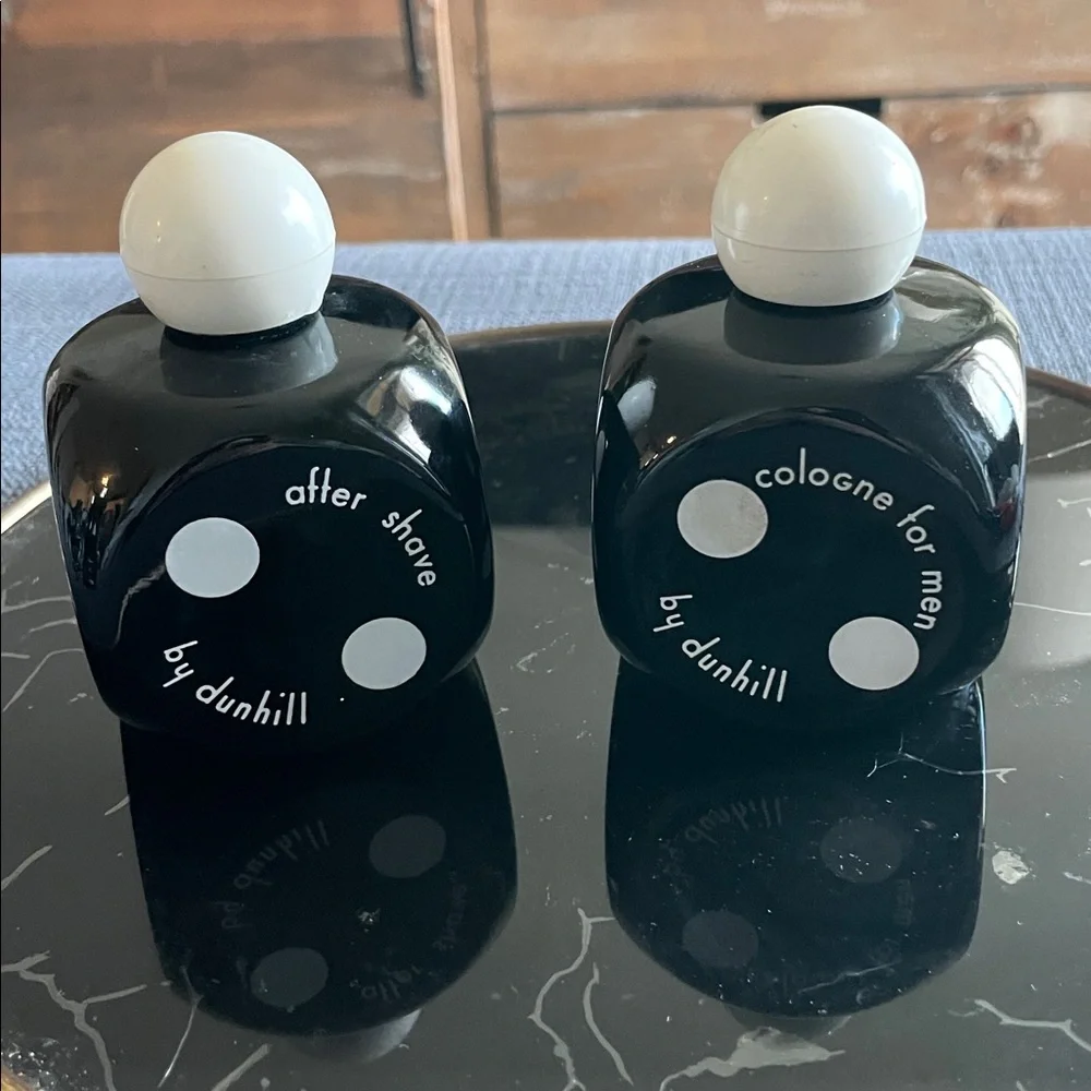 Dunhill pair dice